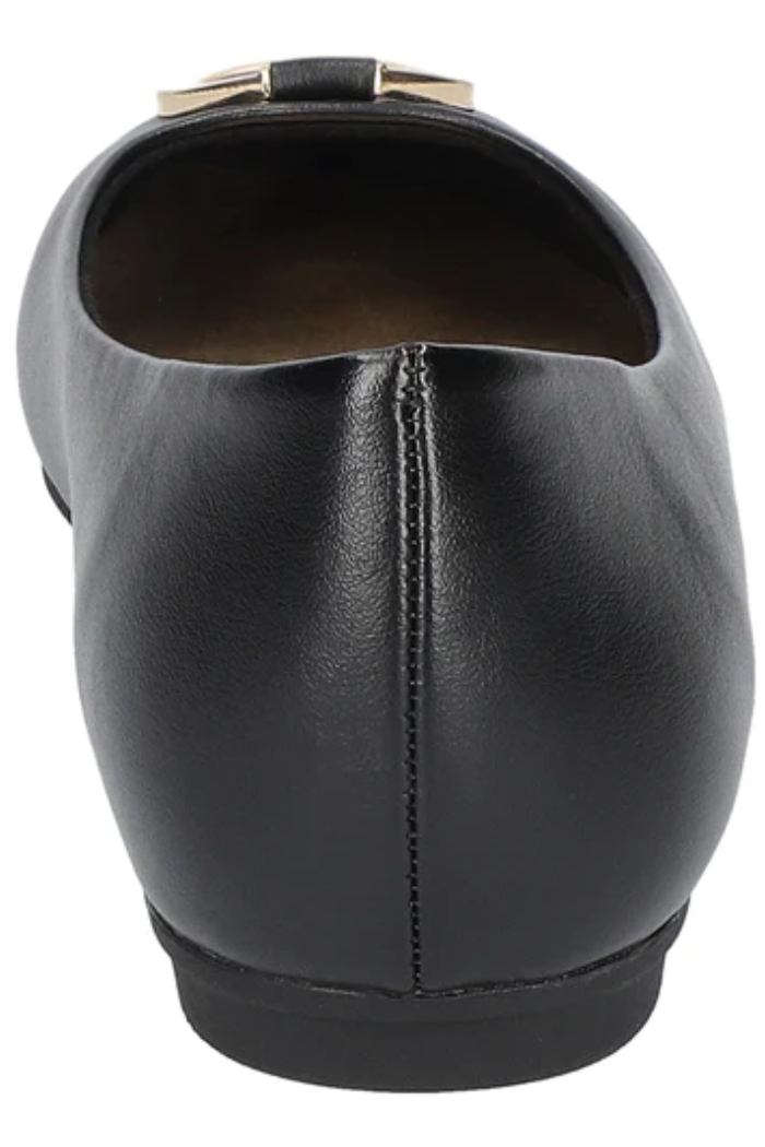 Easy Street Dia Ballet Flats