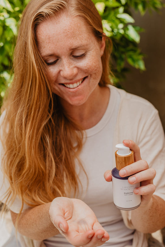 Brightening Fruit Essence (3.4 oz)