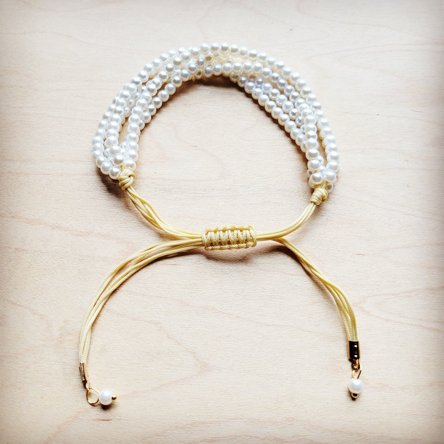 **Pearl Multi-Strand Beaded Bracelet w/ Drawstring Clasp 810L