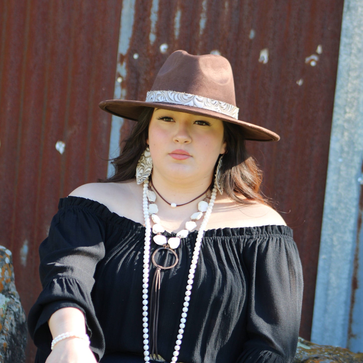Leather Oval Earring- Sandy White Floral 224w