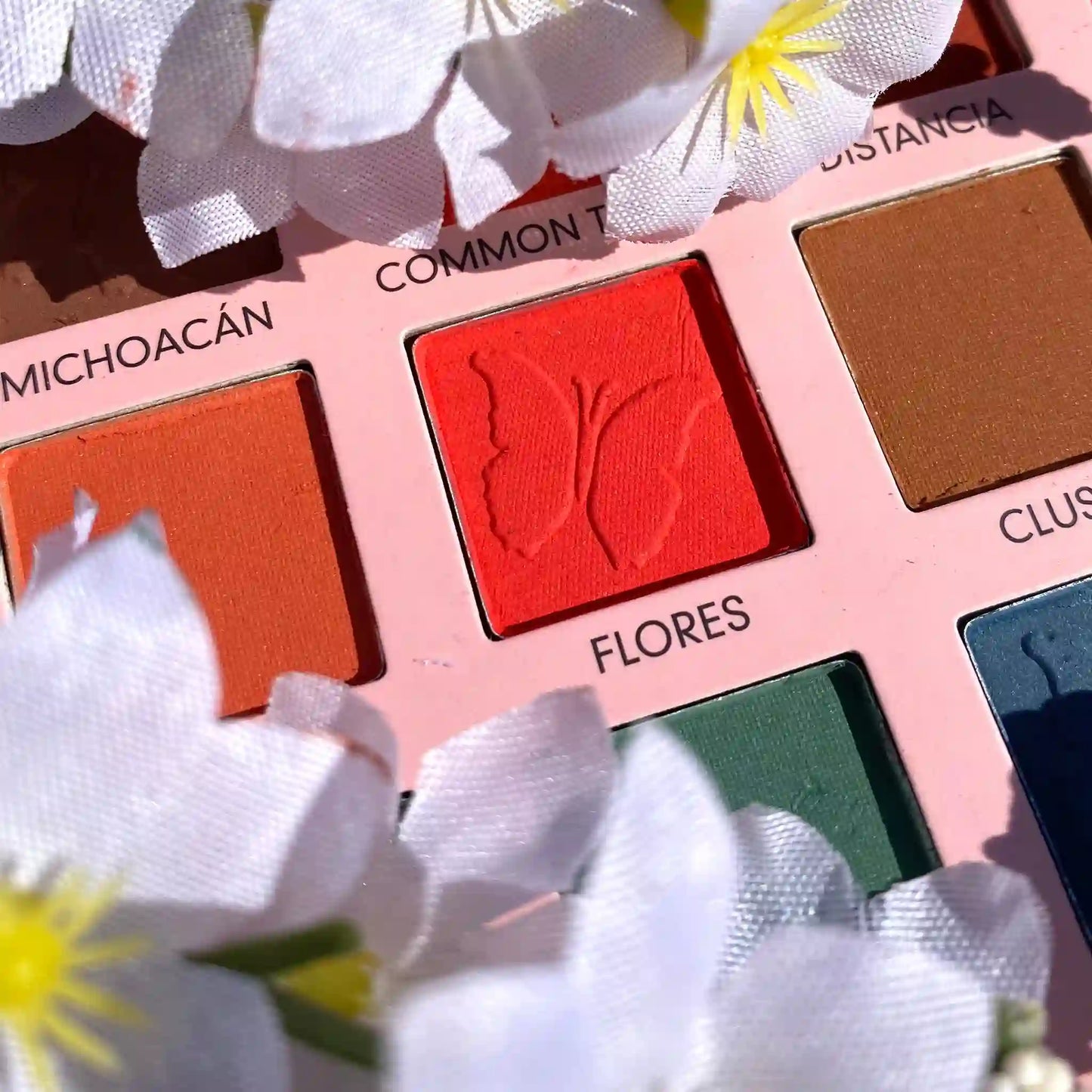 Monarka Eye Shadow Palette