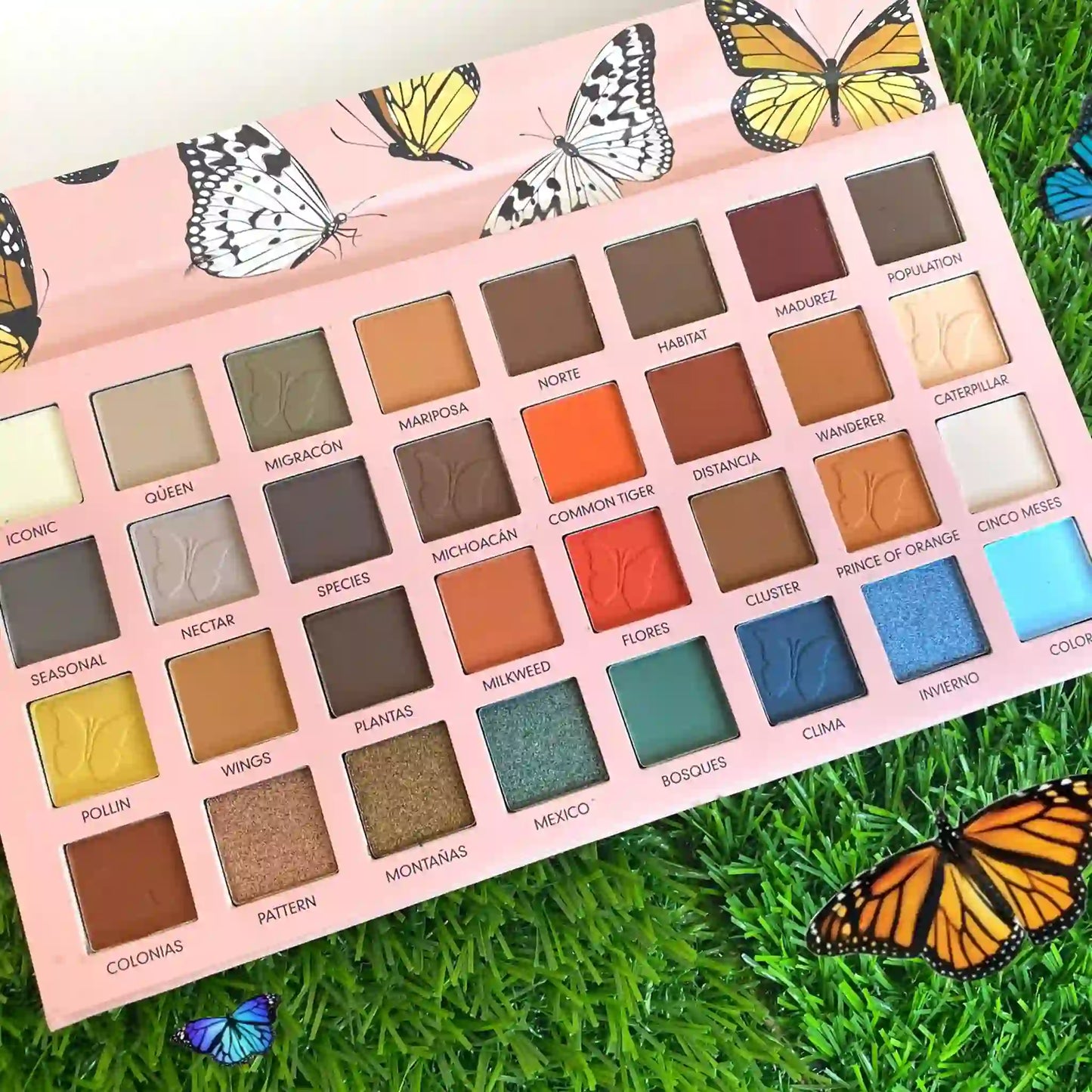 Monarka Eye Shadow Palette