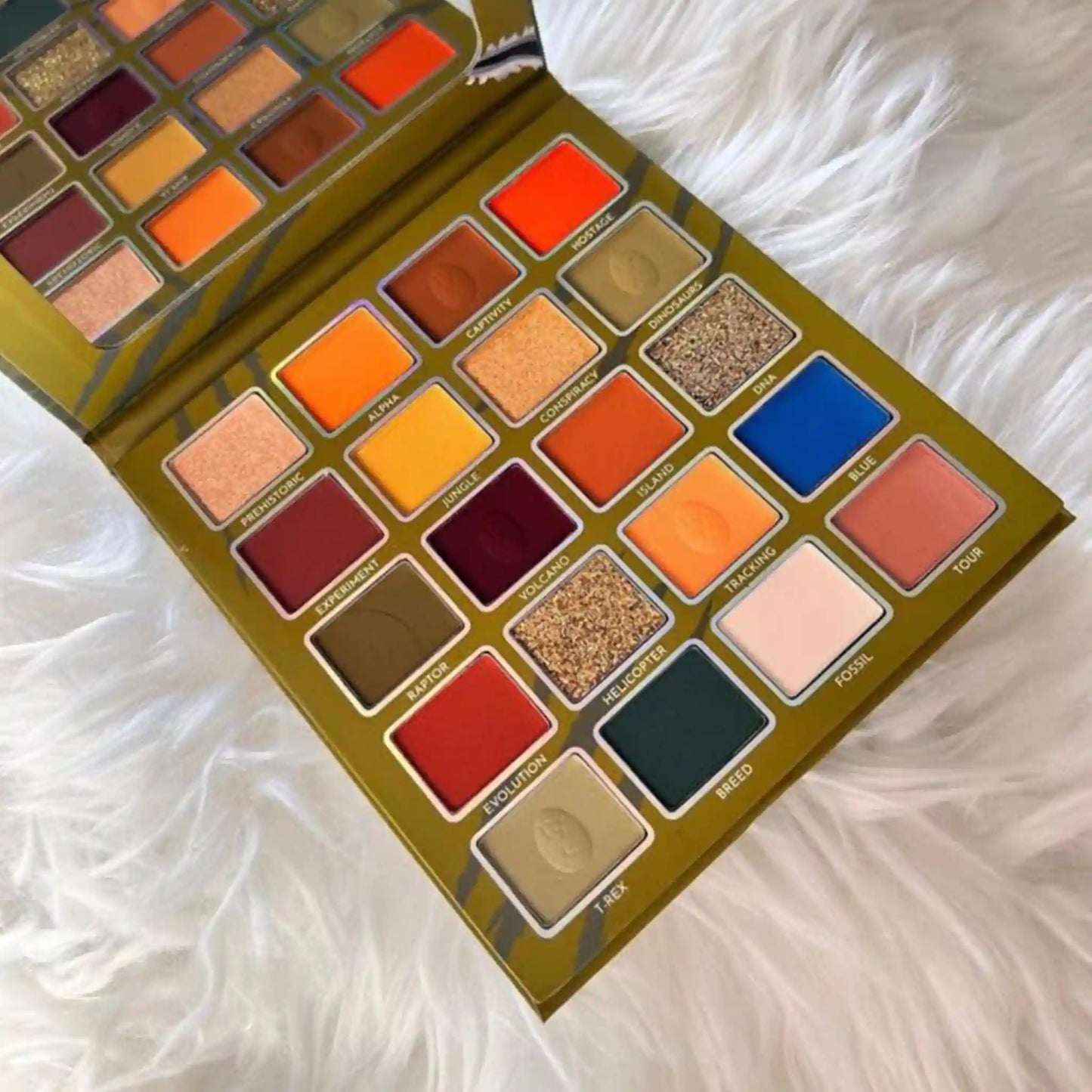 Predator Neutral Eyeshadow Palette