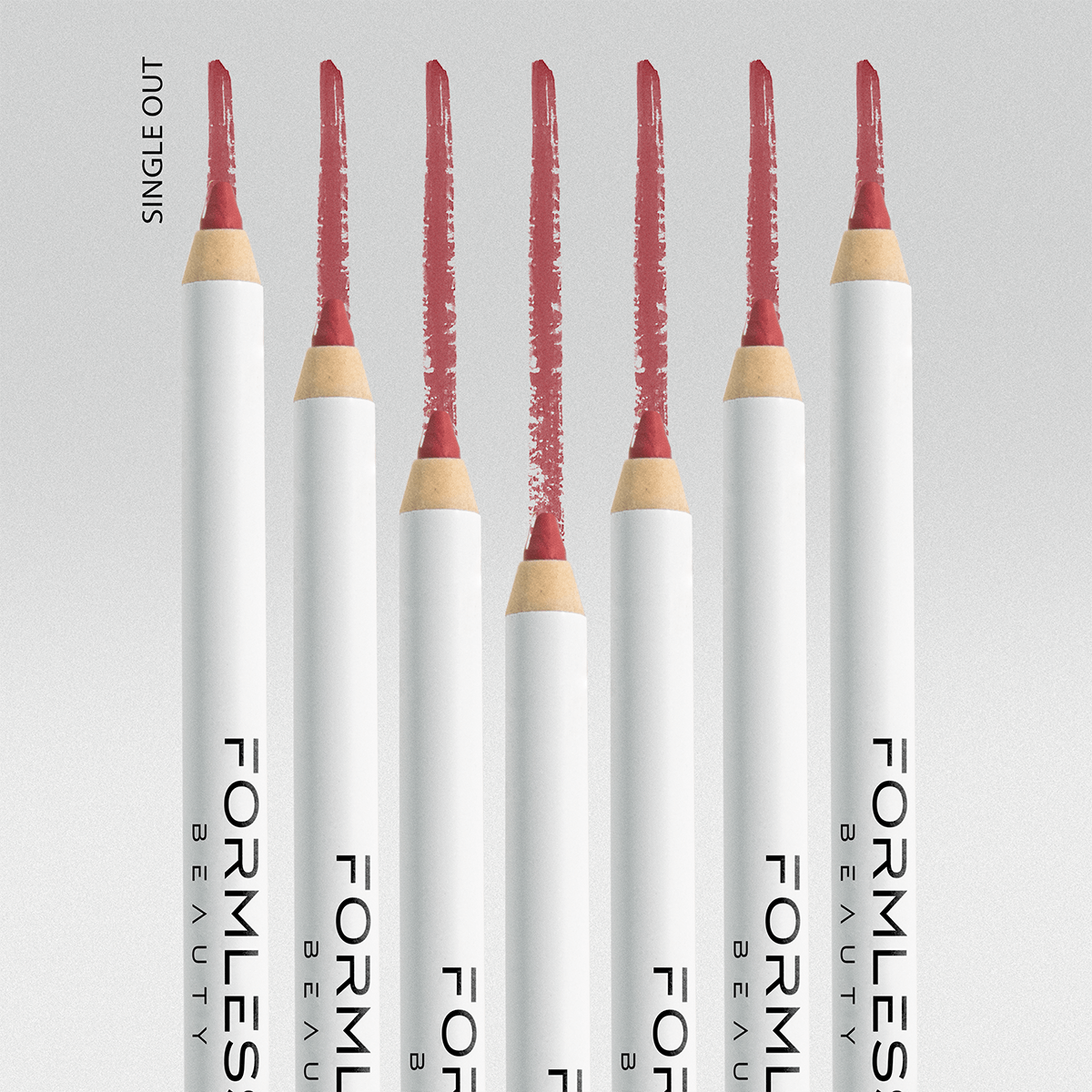 SINGLED OUT LIP LINER