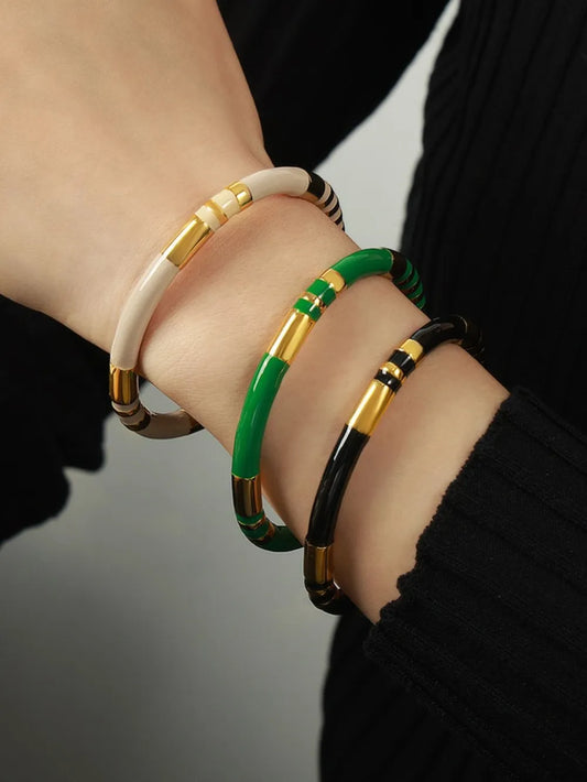 d7a20e88-9ba7-4933-b334-6f4fb732efad-Max