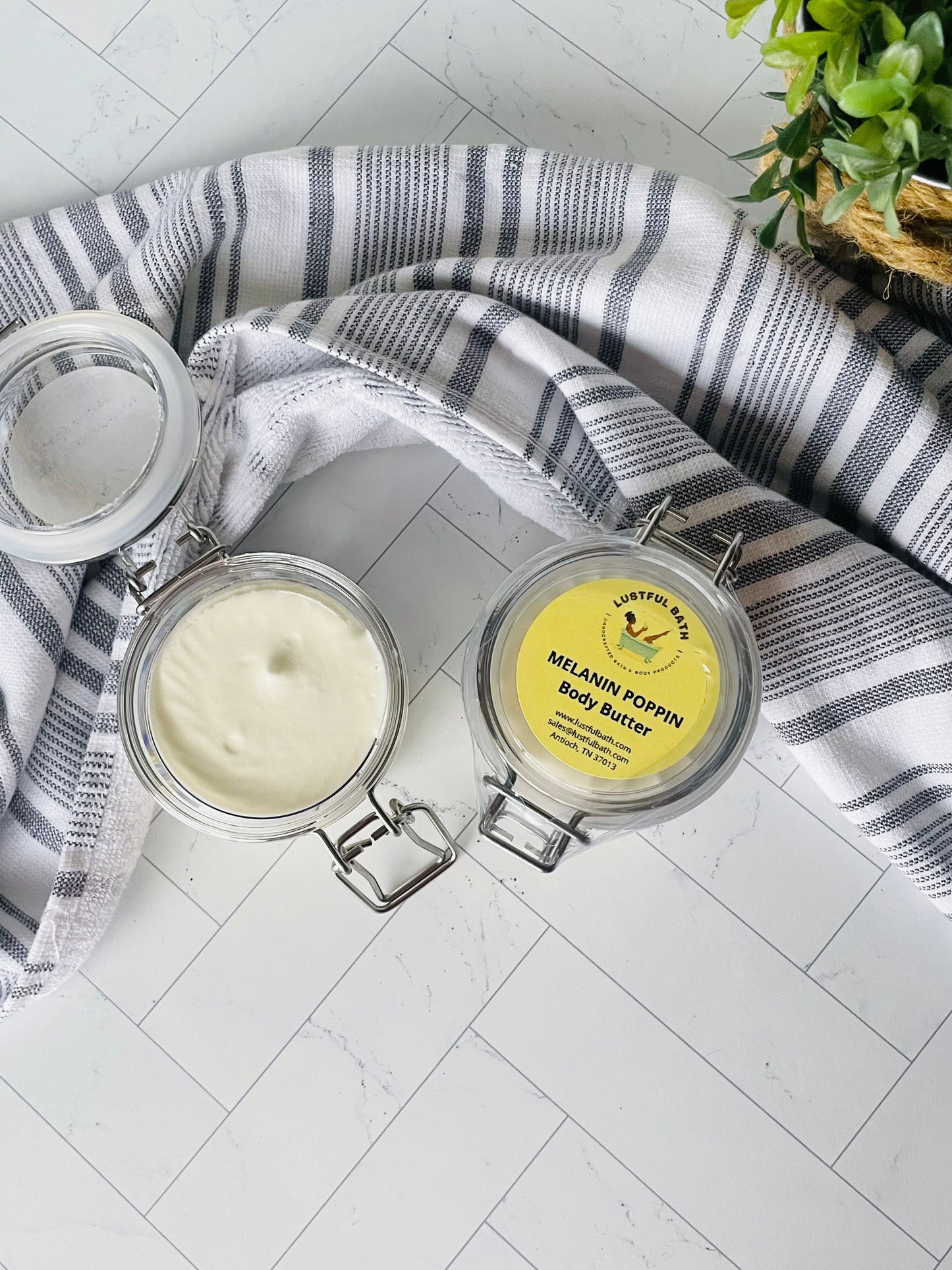 MELANIN POPPING BODY BUTTER