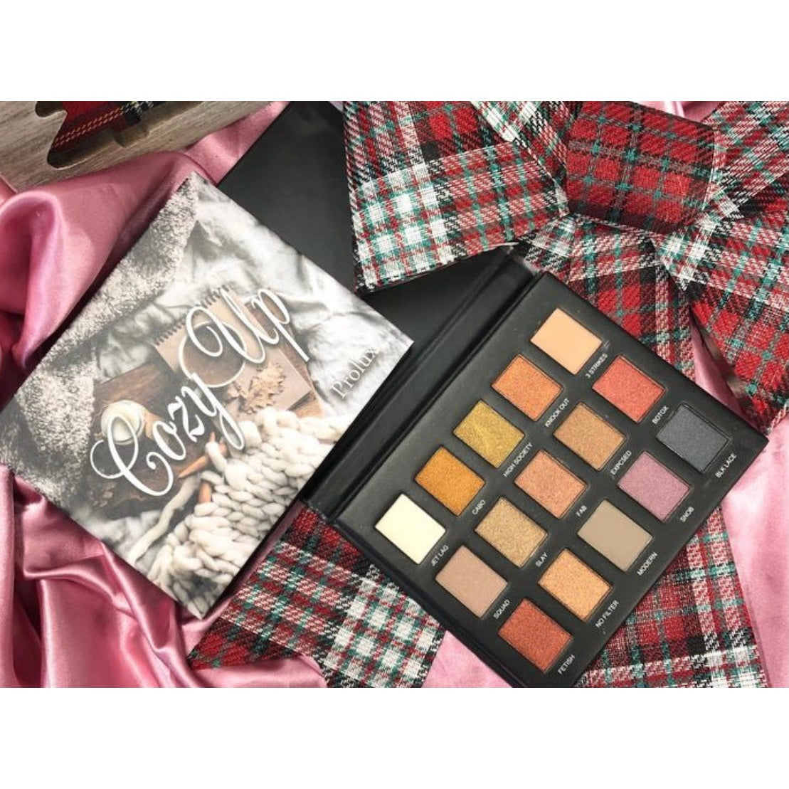 Cozy Up Eyeshadow Palette