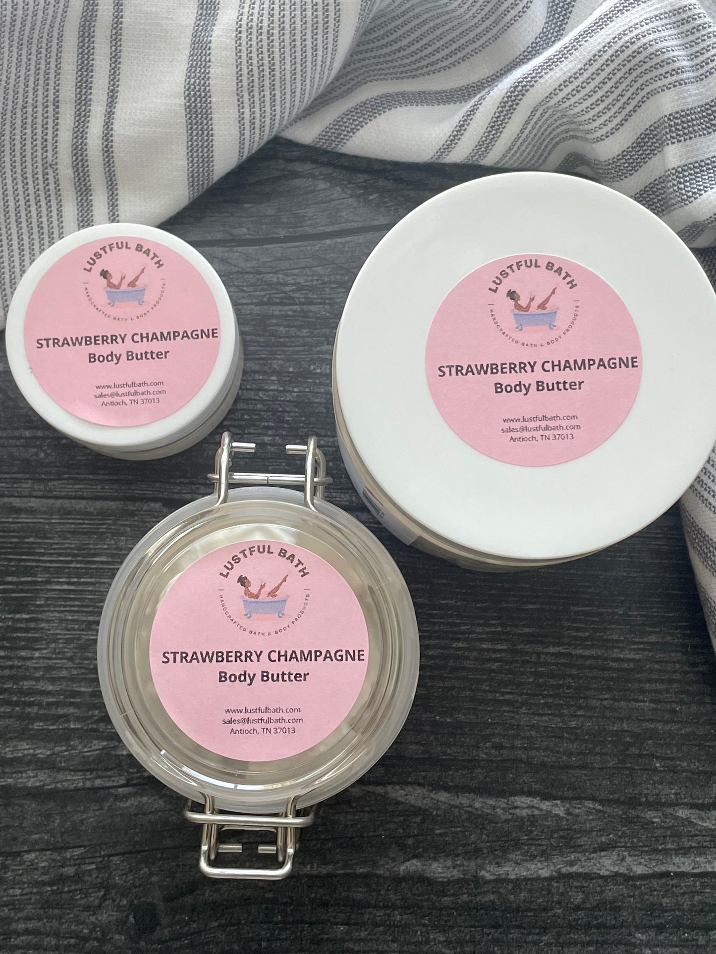 STRAWBERRY CHAMPAGNE BODY BUTTER