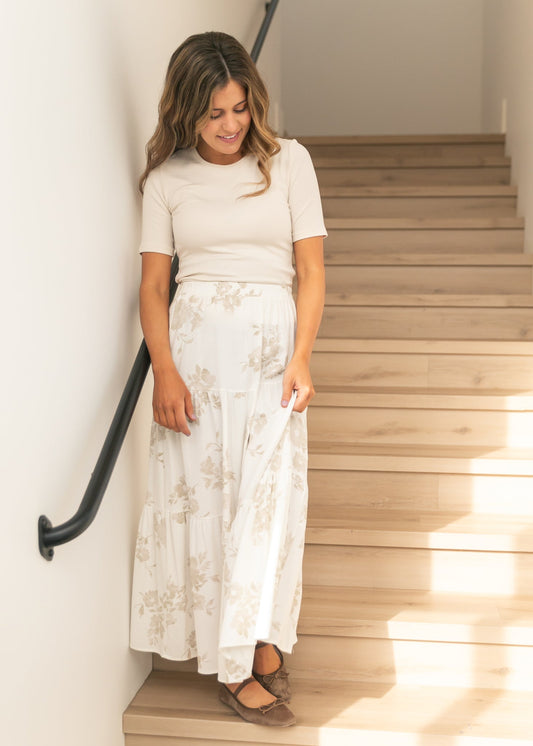Jill Floral Stretch Waist Floral Tiered Maxi Skirt