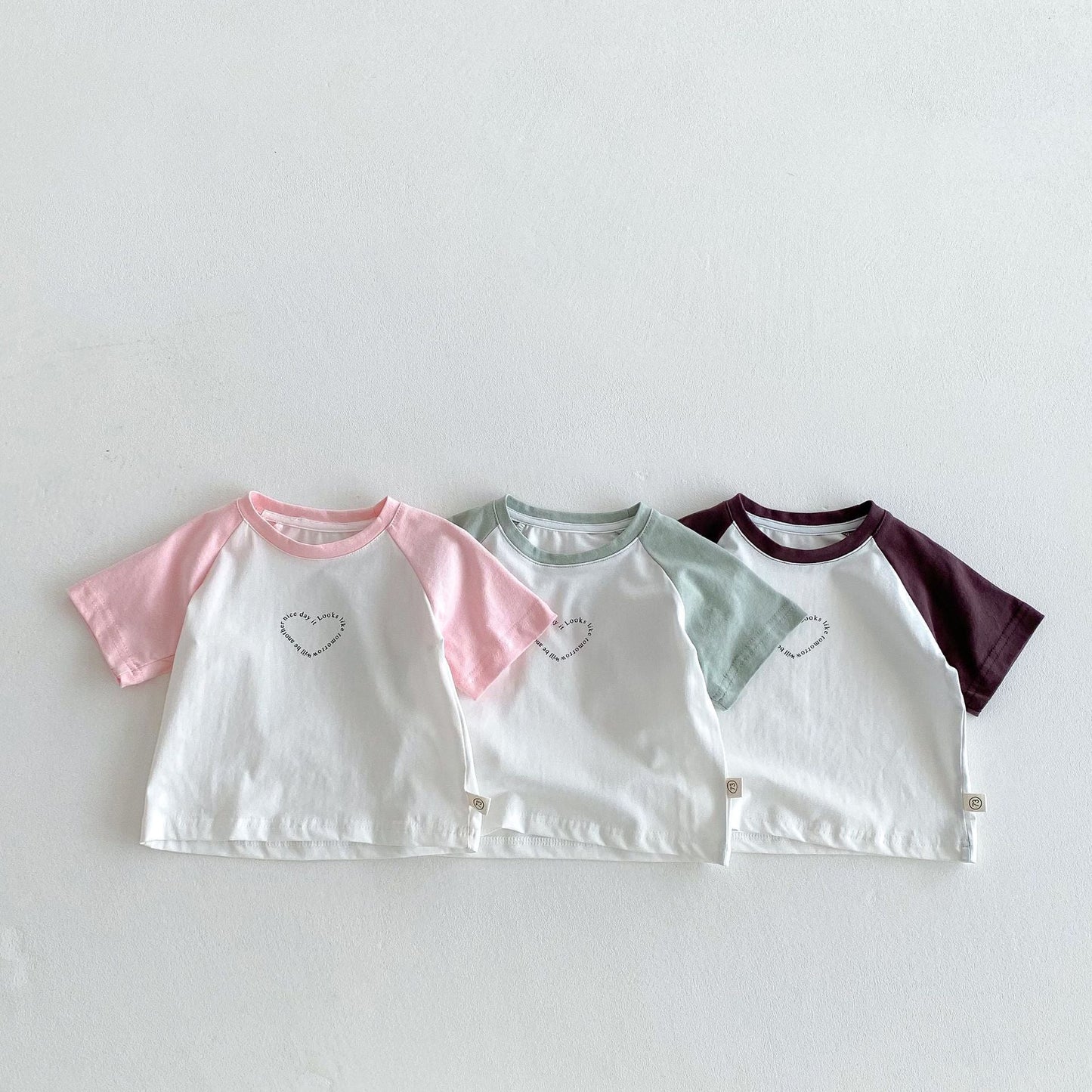 Summer Hot Selling Baby Kids Girls Short Sleeves Heart Pattern T-shirt and Bloomers Clothing Set