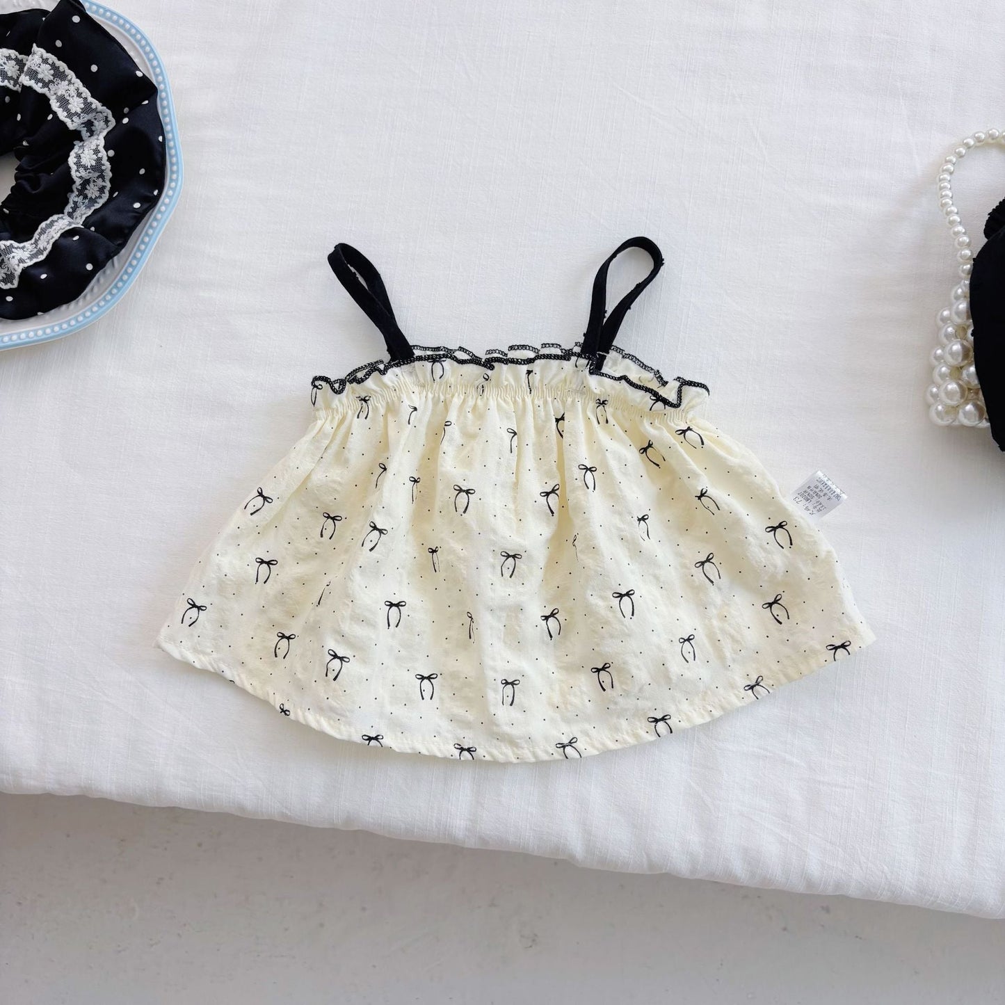 Summer Hot Selling Baby Girls Sleeveless Butterfly-bows Pattern Top Vest and Black Shorts Clothing Set