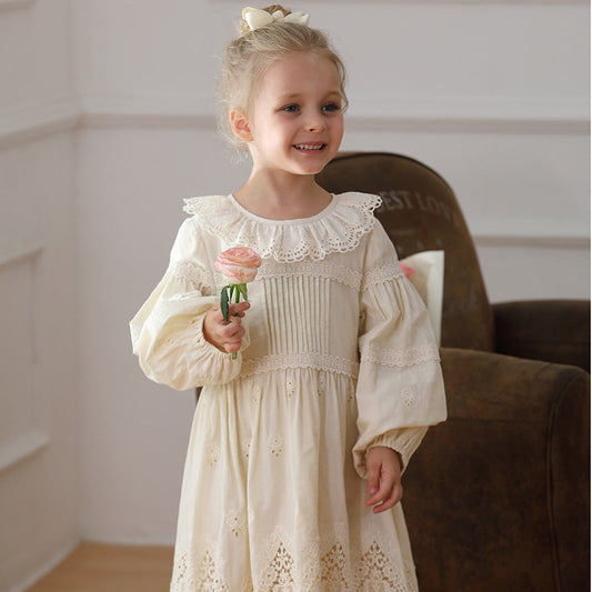 Spring and Autumn Solid Color Long-sleeved Dress with Lace Collar for Stylish Girls