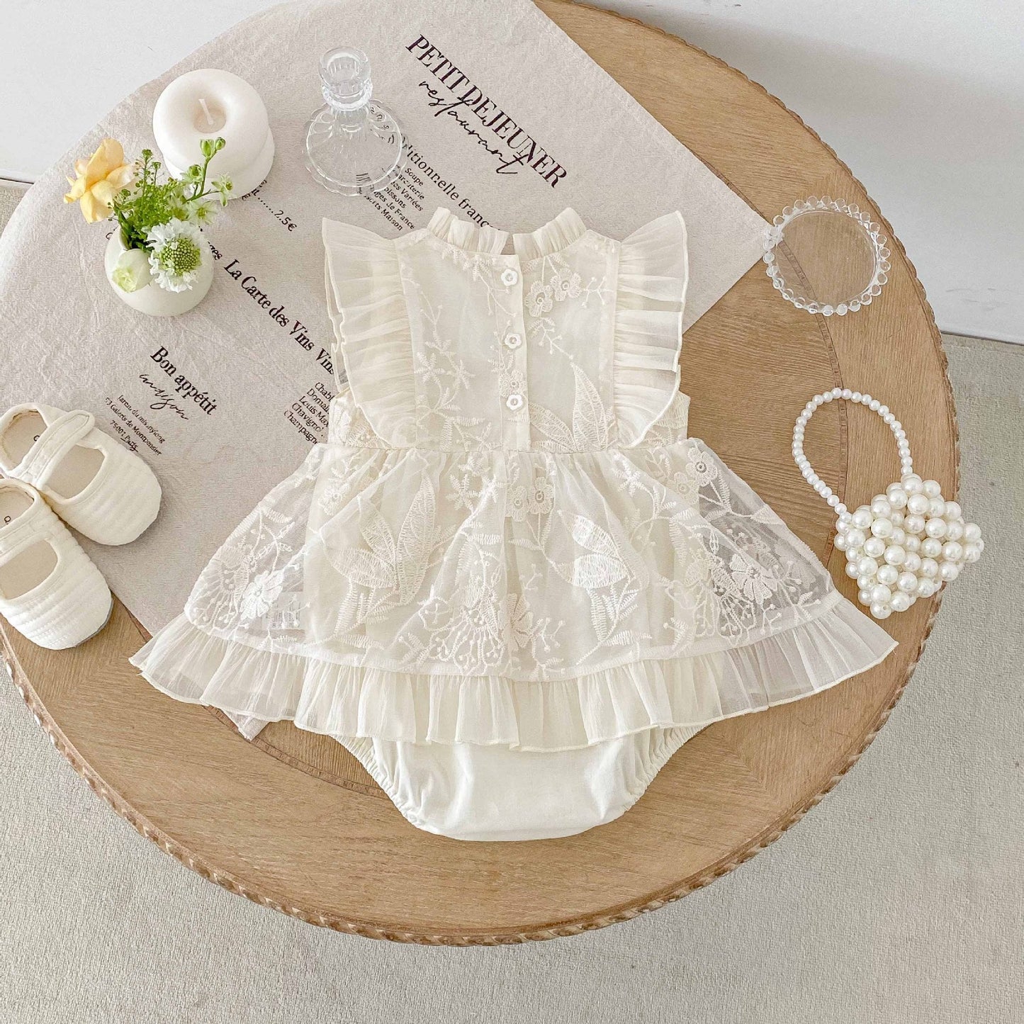 Summer Arrival Baby Girls Cute Solid Color Floral Embroidery Fly Sleeves Dress Design Onesies