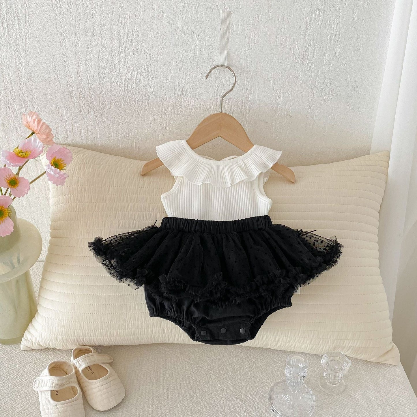 Summer Hot Selling Baby Girls Sleeveless Solid Color Vest and Tulle Patchwork Bloomers Clothing Set