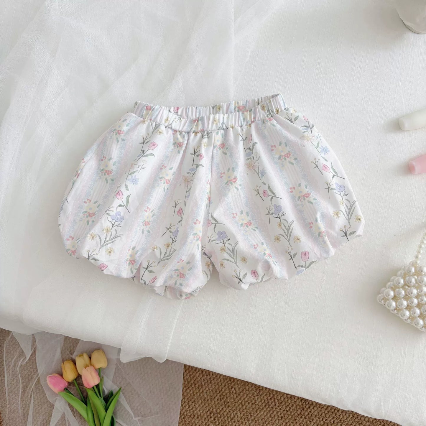 Summer Hot Selling Baby Girls Sleeveless Flowers Pattern Vest and Shorts Clothing Set