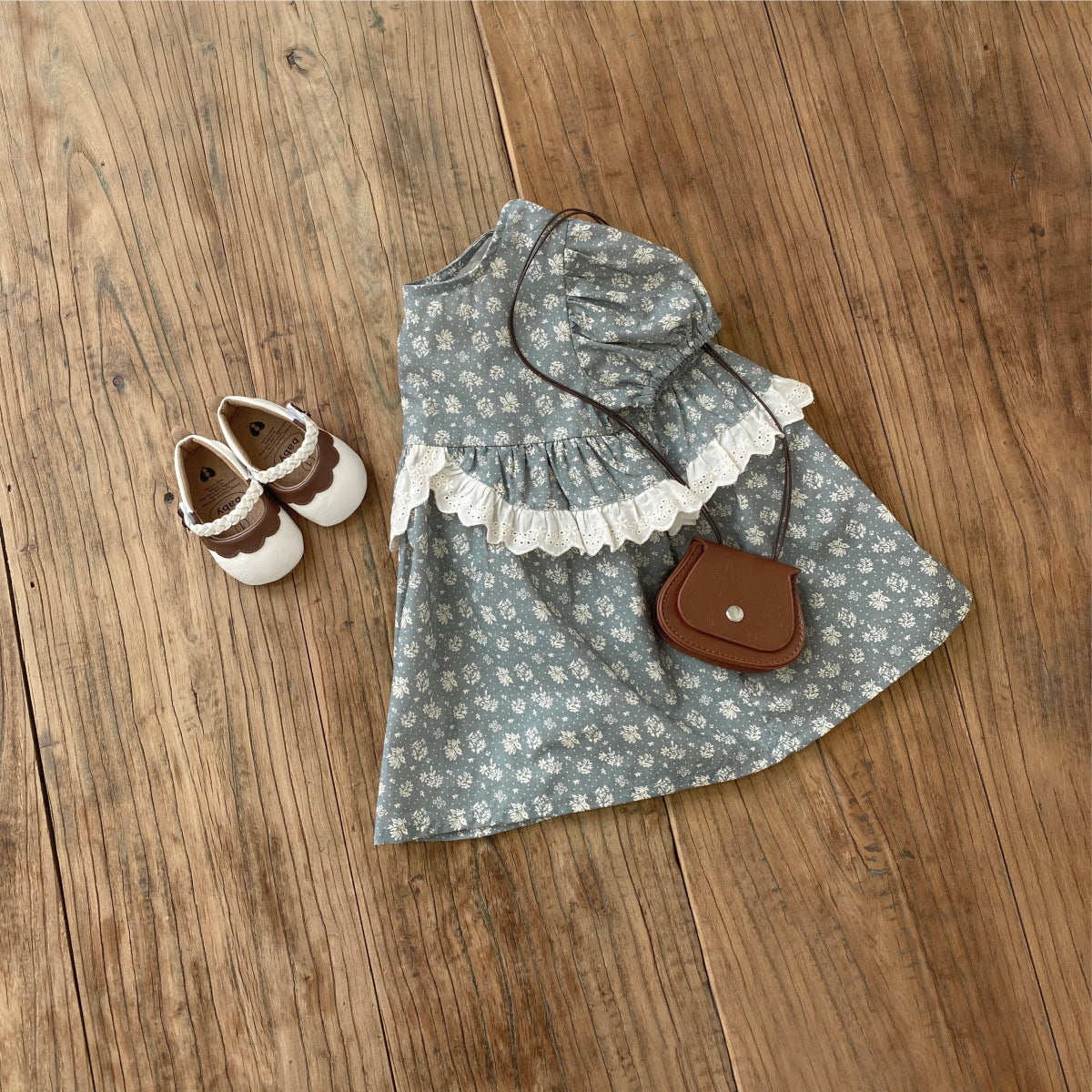 Summer Arrival Northern Europe Floral Pattern Short Sleeves Dress for Stylish Girls