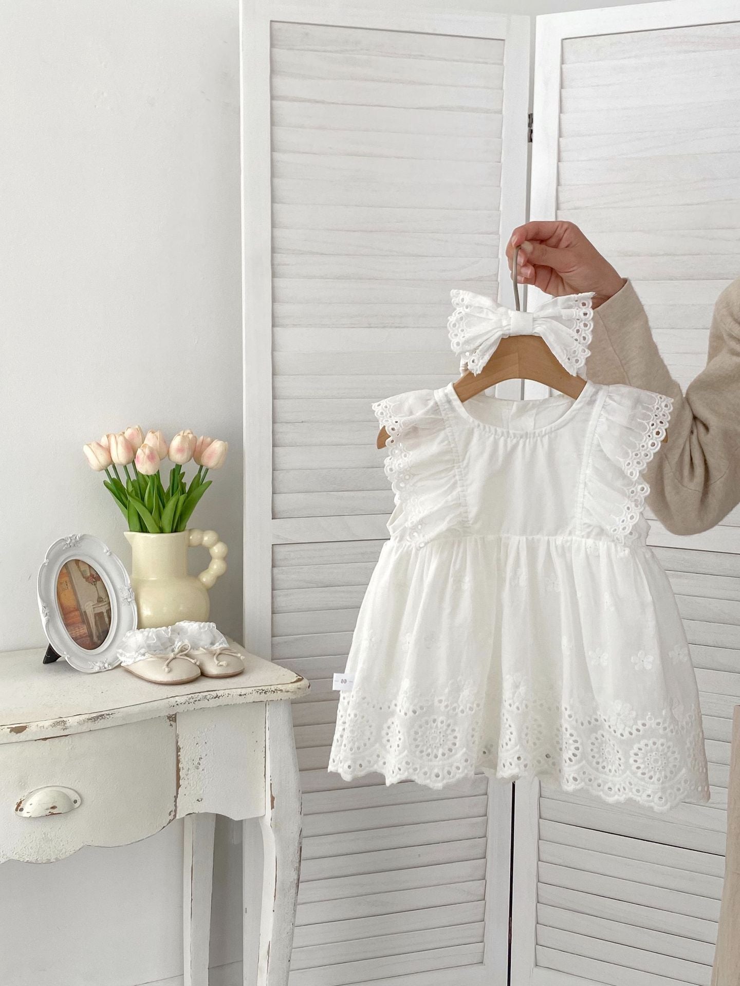 Design Summer Girls Floral Embroidered Hollow Out Short Sleeves Onesies Dress