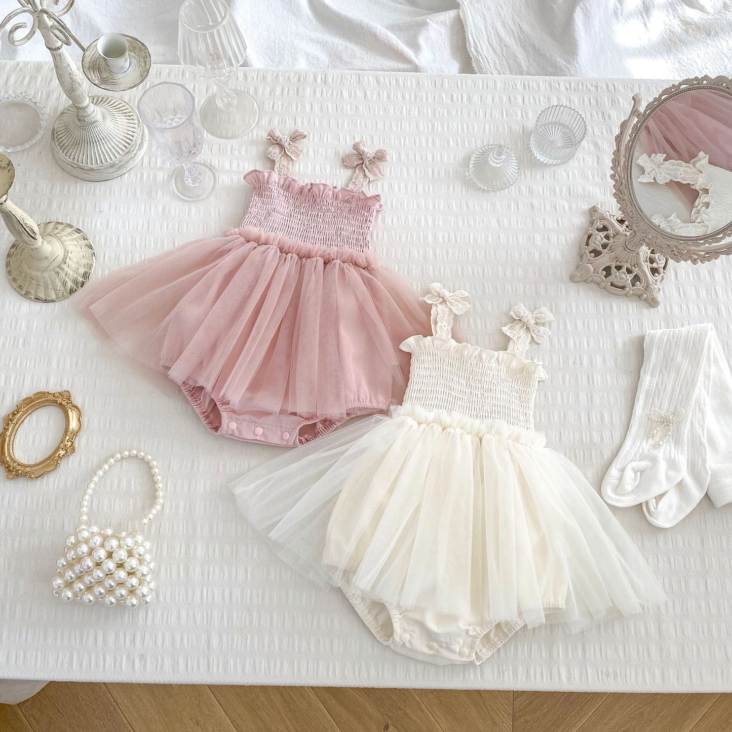 Summer Arrival Baby Girls Cute Solid Color Pleated Sleeveless Dress Design Strap Onesies