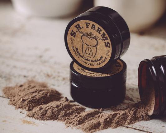 Fraîche Organic and Natural Tooth Powder - Fluoride FREE