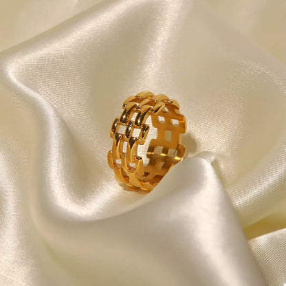 18K Gold-Plated Cutout Ring