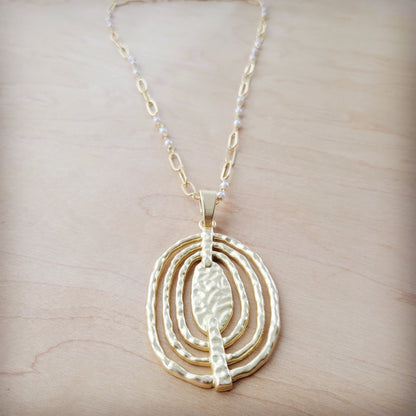 **Matte Gold Multi-Oval Pendant on Pearl and Gold Chain Necklace 261u