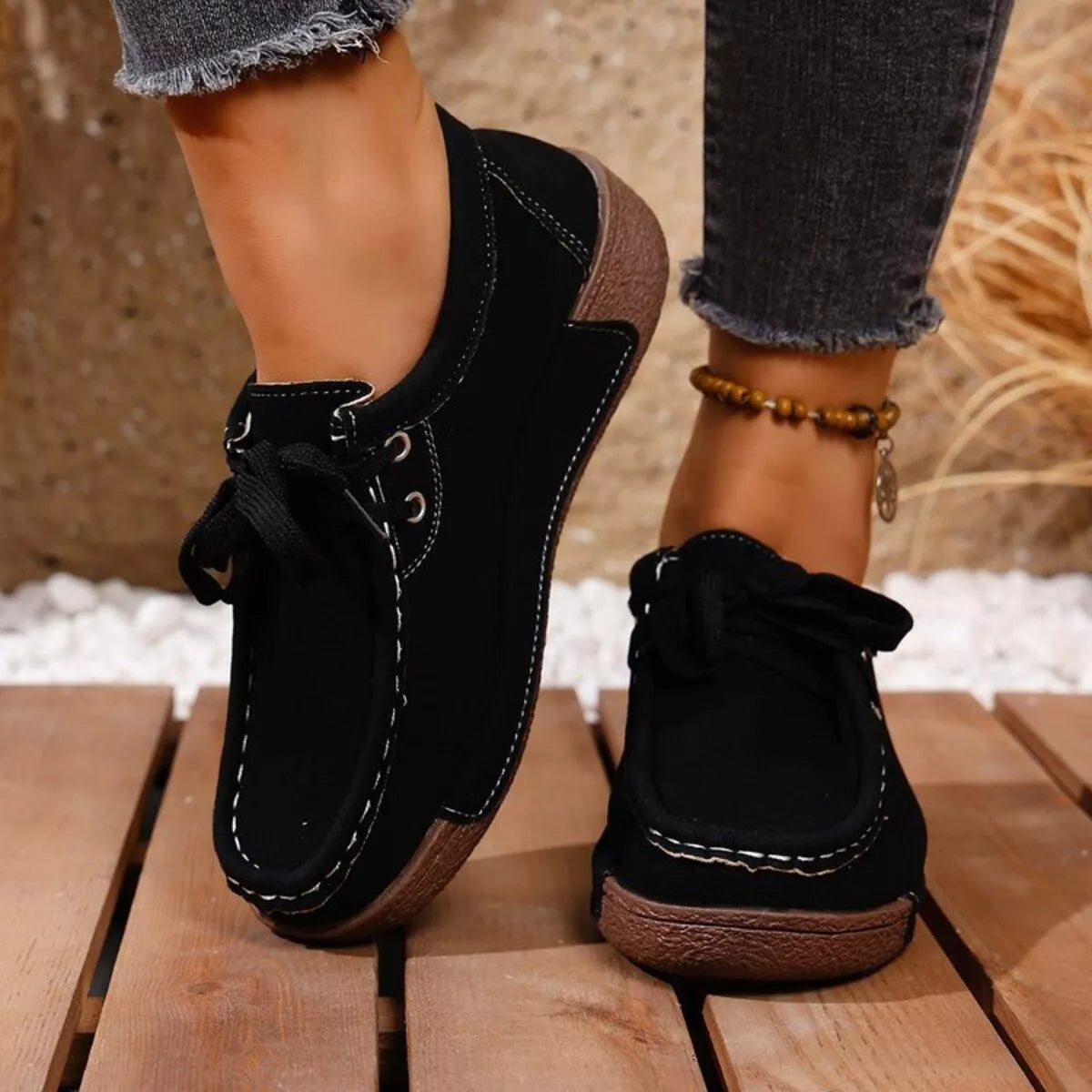 Round Toe Lace Up Sneakers