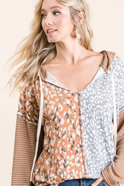 BiBi Popcorn Waffle Knit Hoodie with Print Block Front