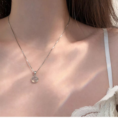 925 Sterling Silver Cat's Eye Stone Pendant Necklace