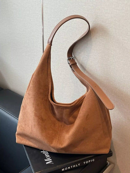 Lightweight Adjustable Strap Handbag