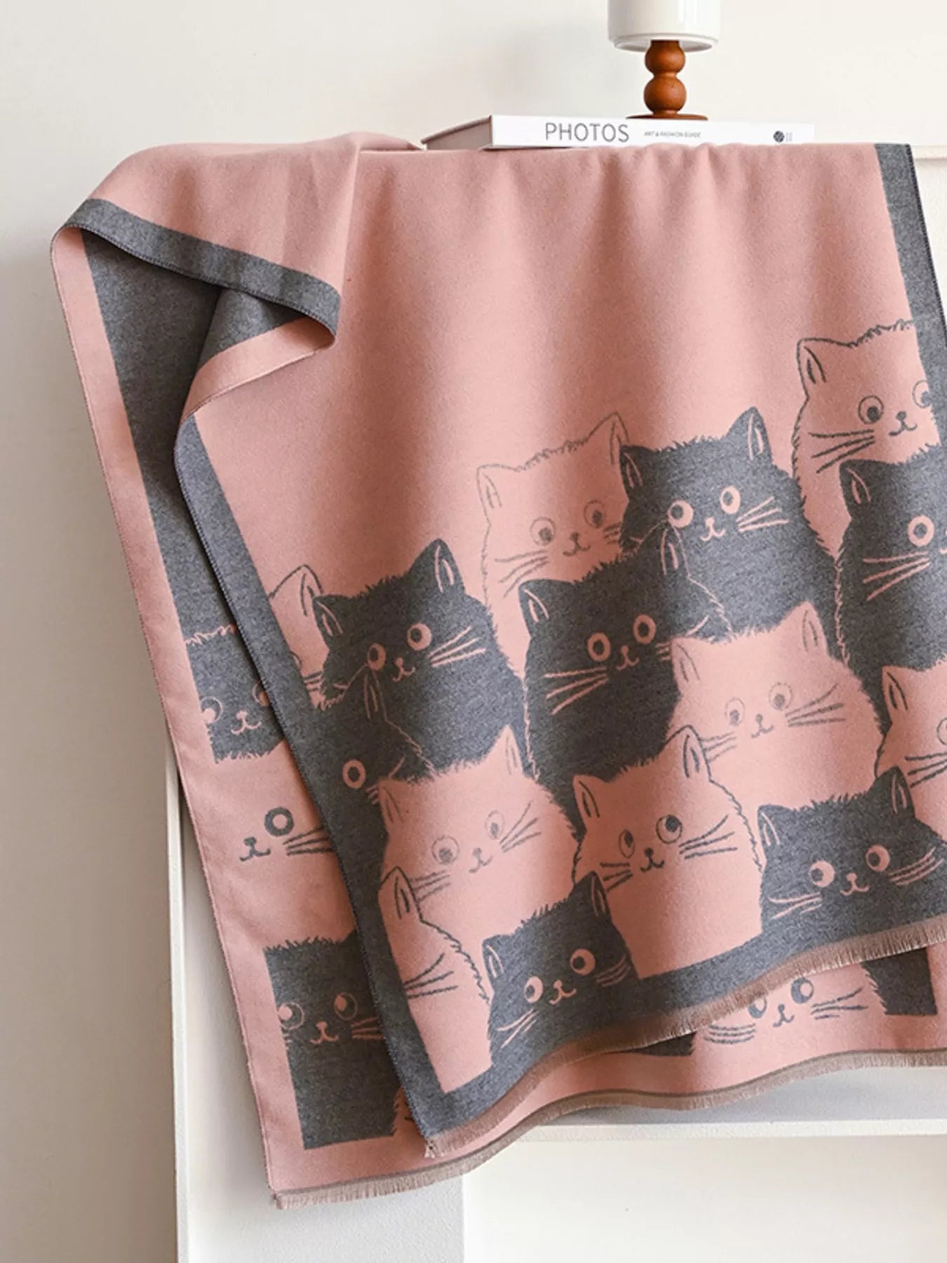 Cute Cat Pattern Knitted Scarf