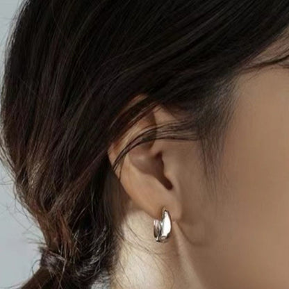Lightweight Hoop Earrings