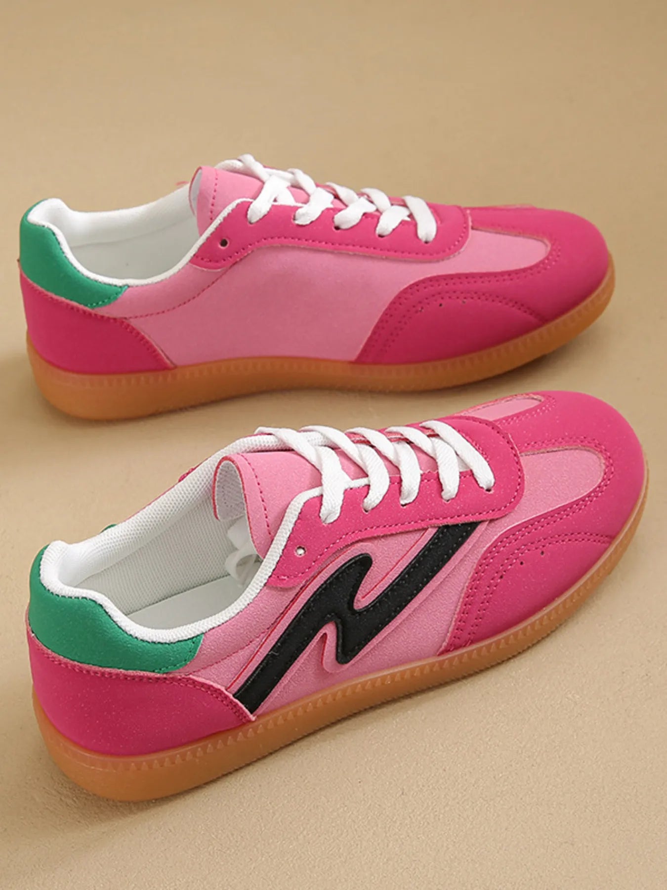 Round Toe Lace Up Sneakers