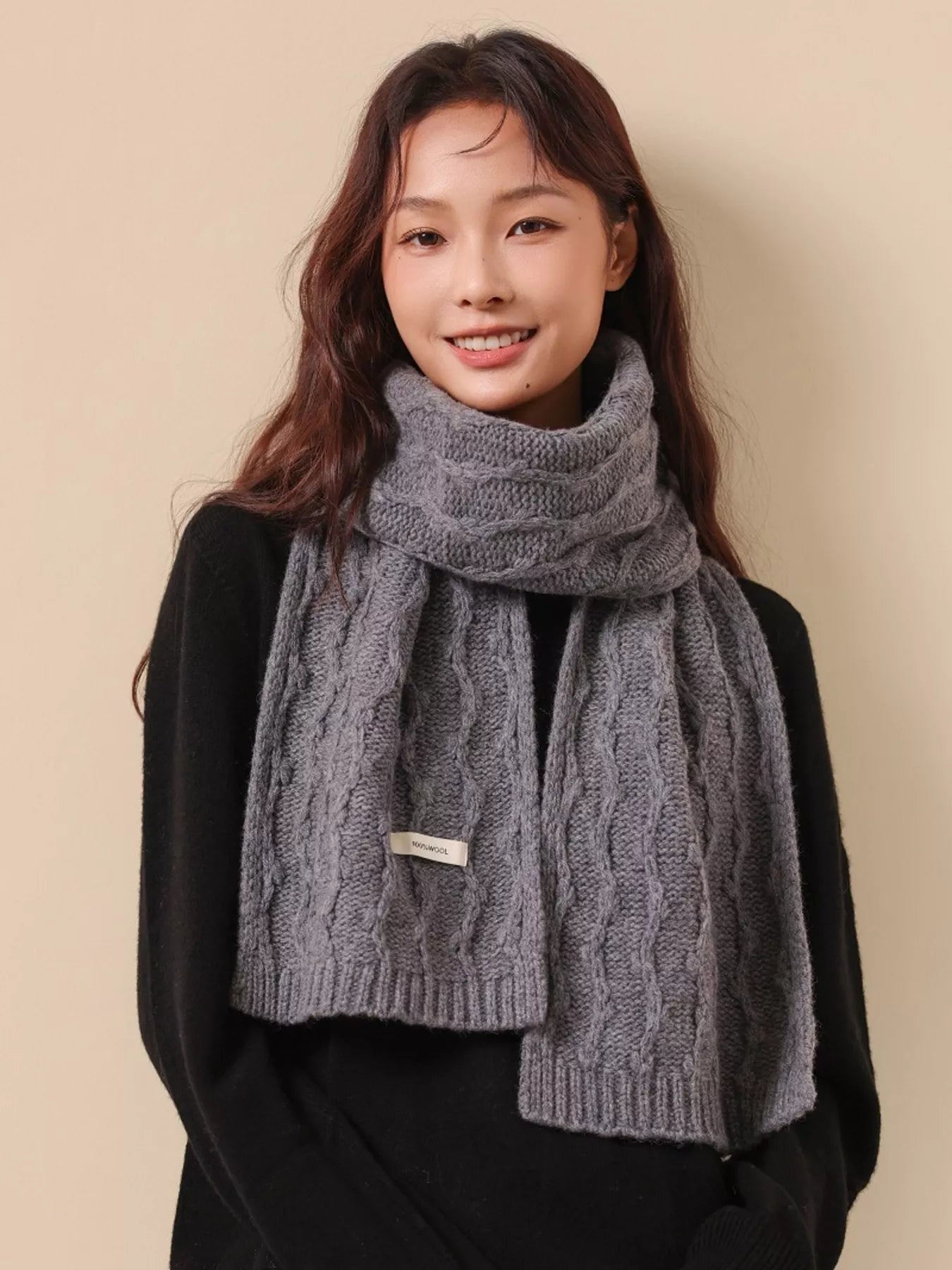 Wool Cozy Cable Knit Scarf