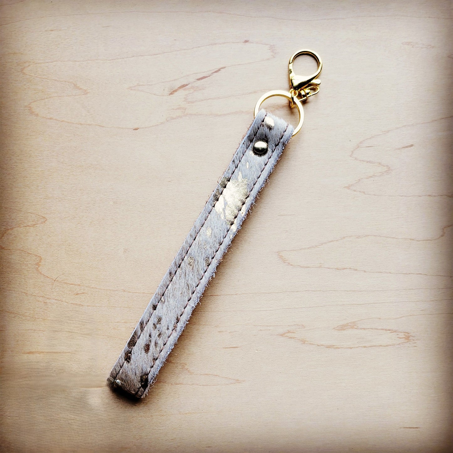 **Embossed Leather Key Chain Cream Gold Metallic 701r