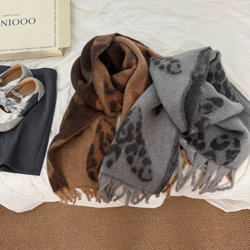 Leopard Heart Warm Scarf