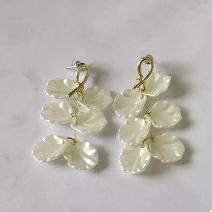 Shell Shape Drop Earrings
