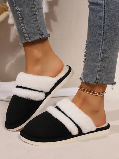 Contrast Faux Fur Round Toe Slippers