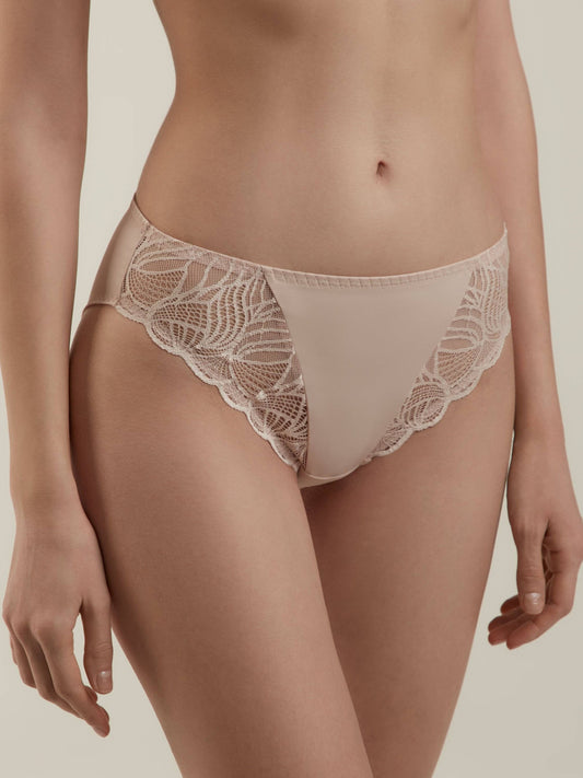 Panties Conte Aura RP3080 - Slip With a Mid-Rise Waistline