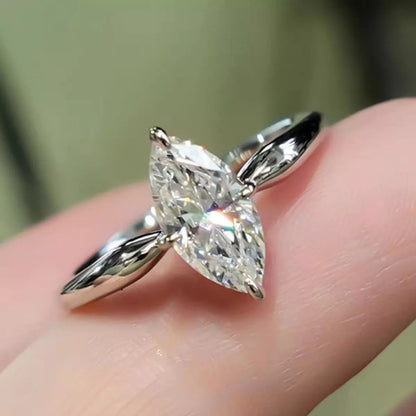 2 Carat Moissanite 925 Sterling Silver Ring