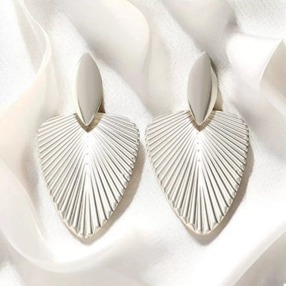 Alloy Textured Earrings