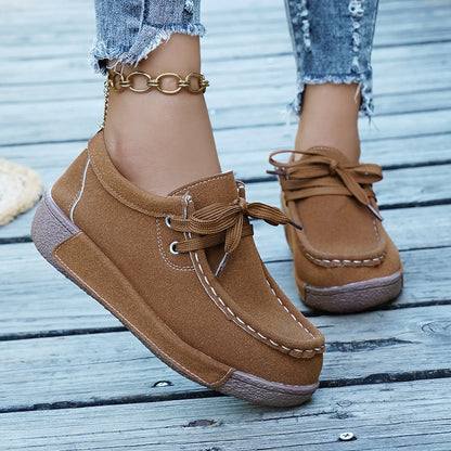 Lace Up Round Toe Sneakers