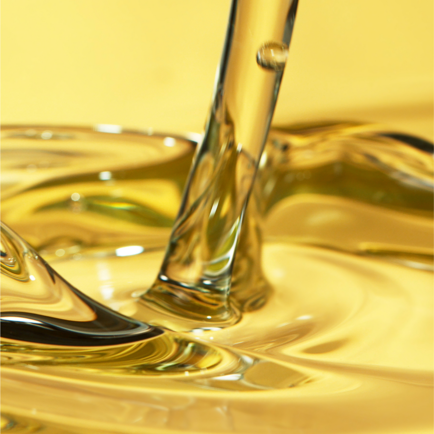 BRIGHT TURMERIC BODY OIL –  HYPERPIGMENTATION, ACNE & DRY SKIN