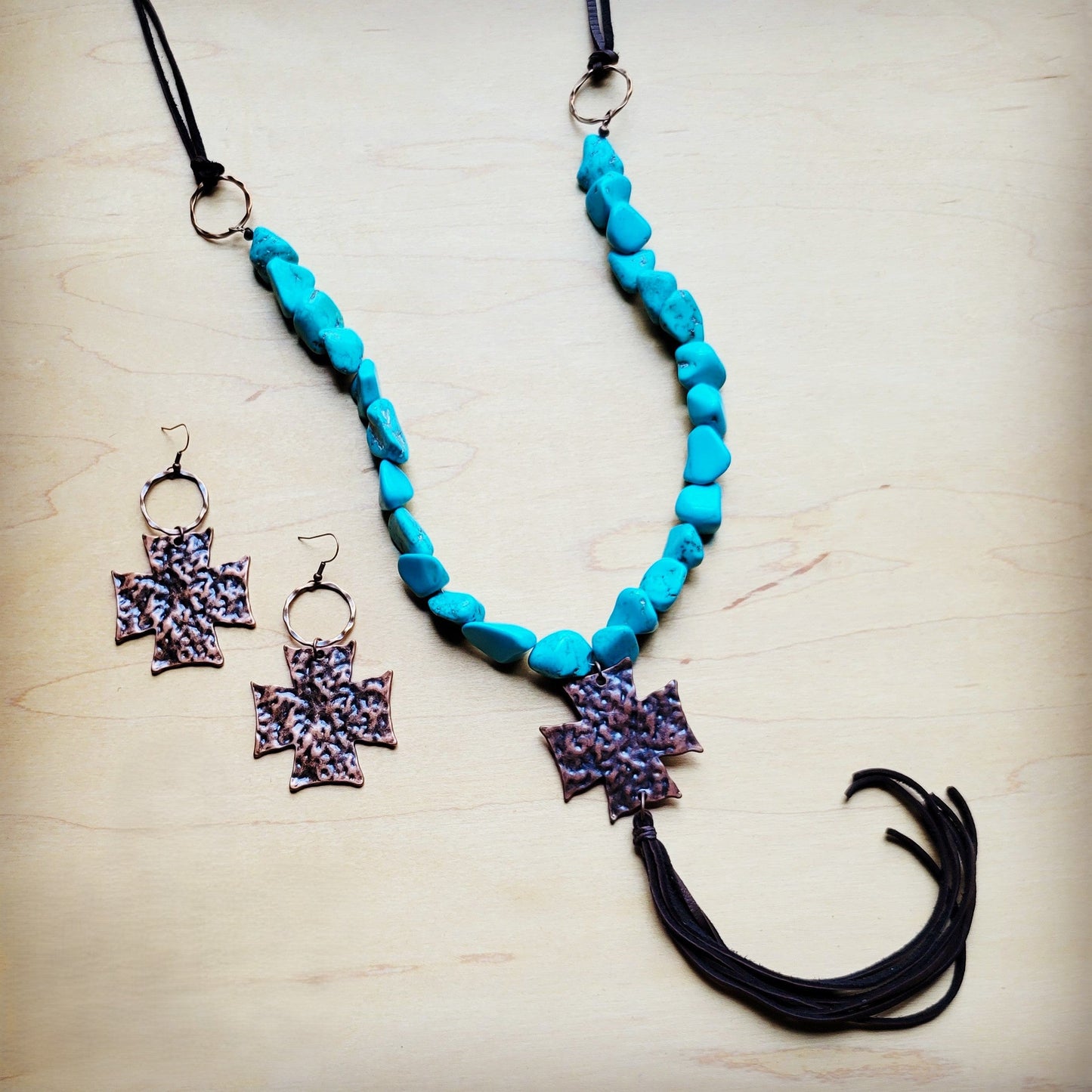 **Chunky Magnesite Beaded Cross Necklace w/ Leather Tassel 258j