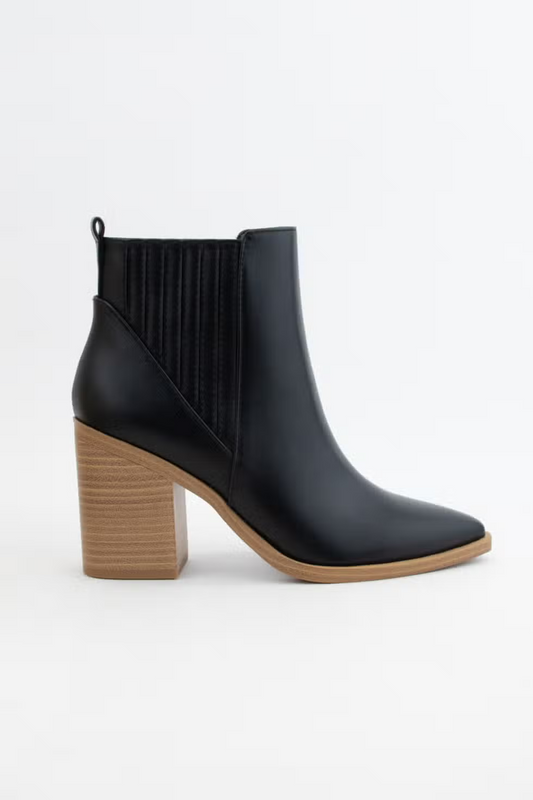 Pointed-Toe Block Heel Chelsea Booties