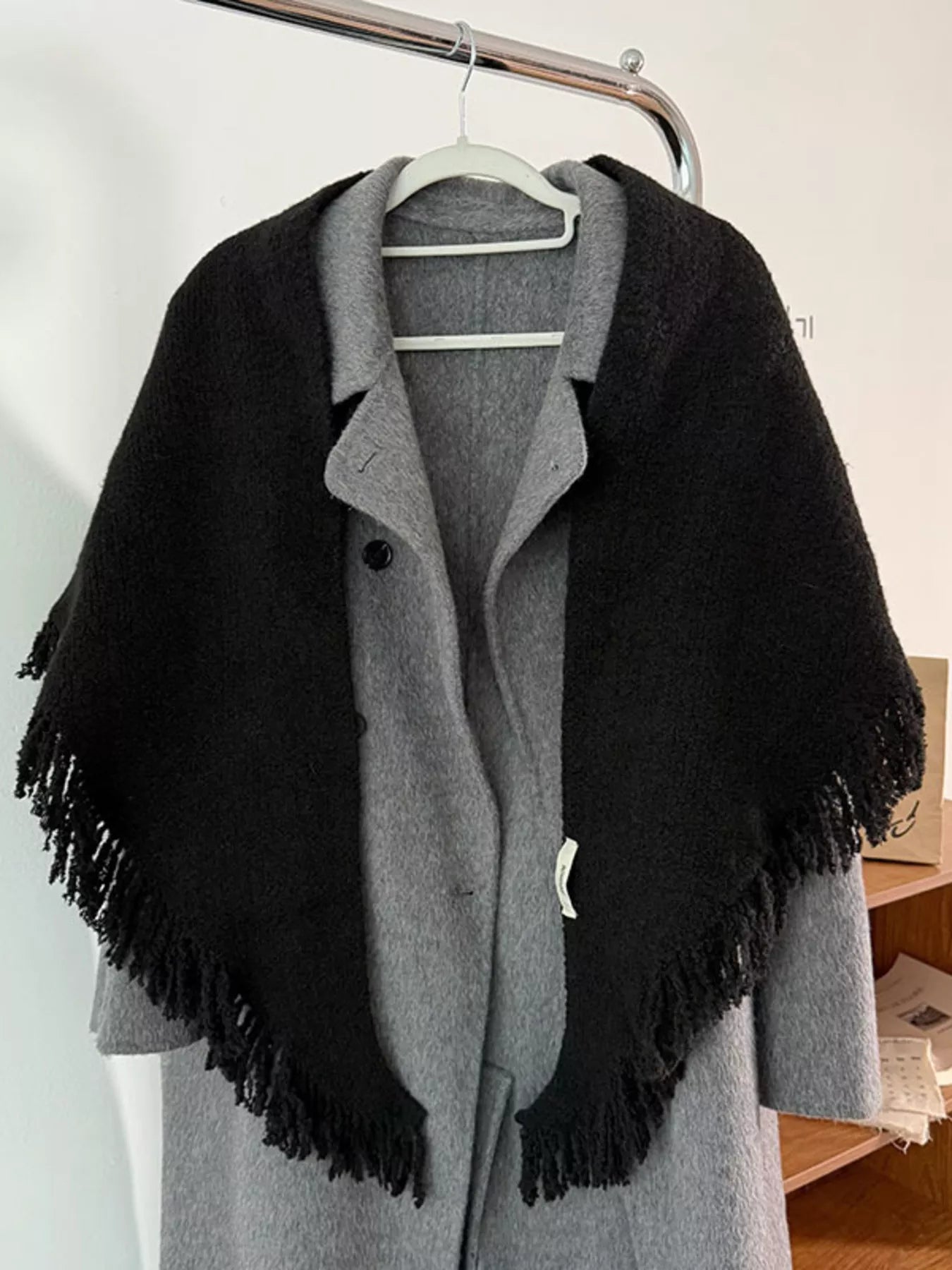 Fringe Trim Knit Scarf