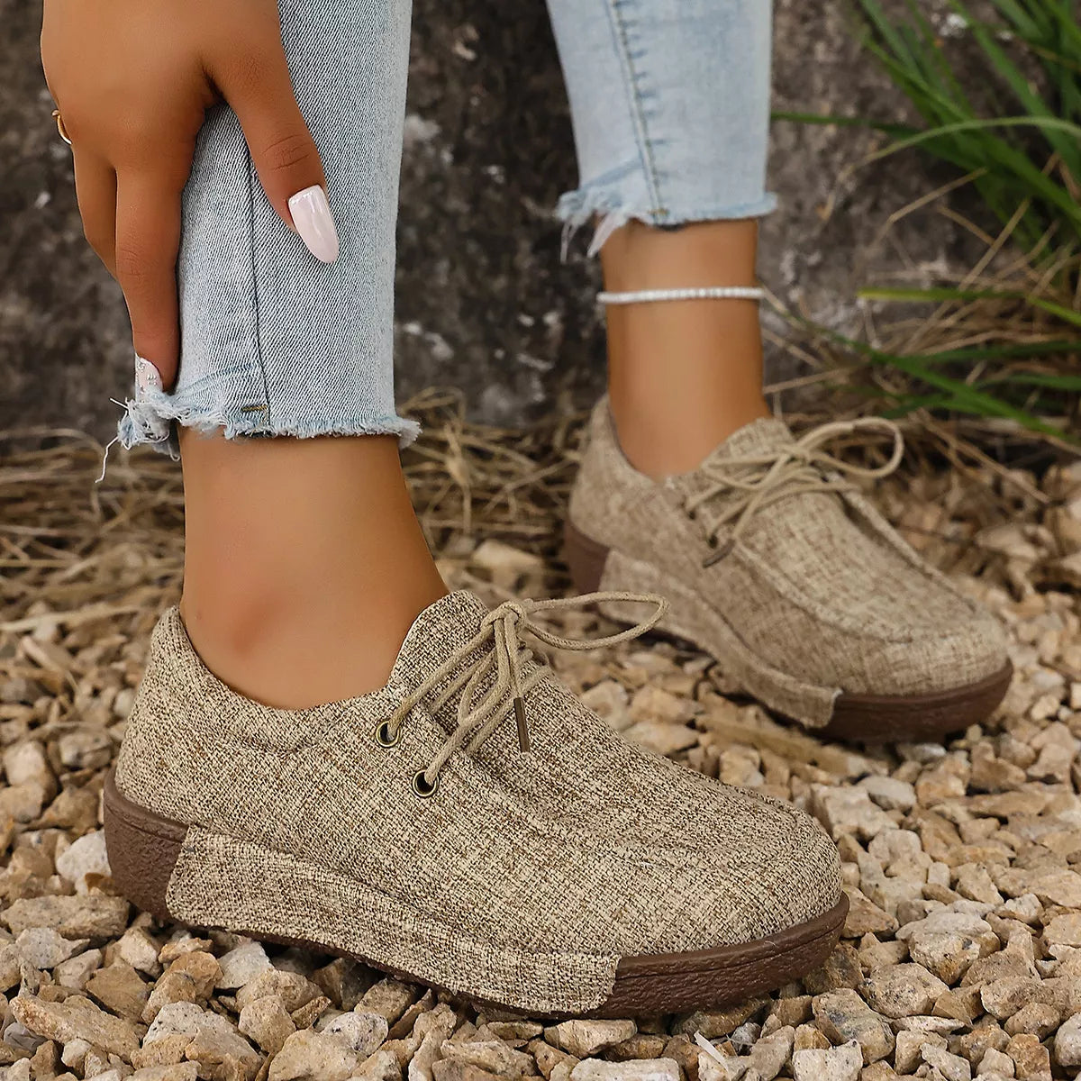 Round Toe  Lace-Up Sneakers
