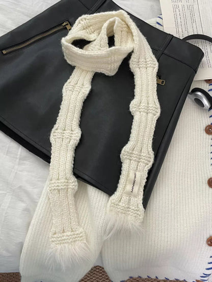 Knitted Plush Trim Scarf