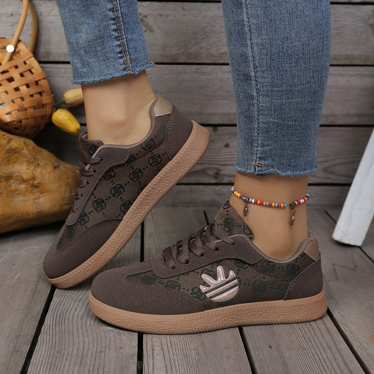 Round Toe Lace Up Sneakers