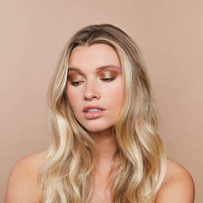 mini la vie neutral eyeshadow palette