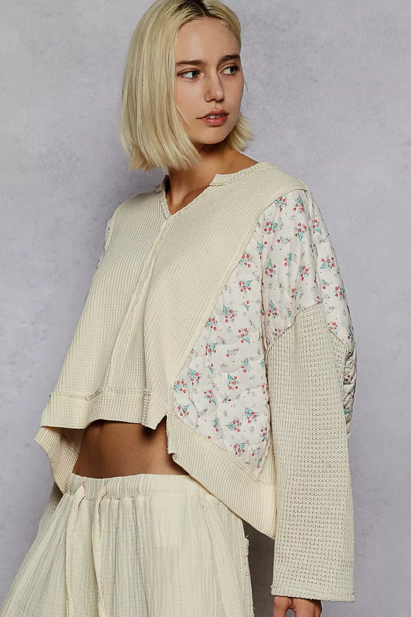 POL Mix Thermal Floral Pattern Quilted Knit Cropped Top with Raw Edge Detail